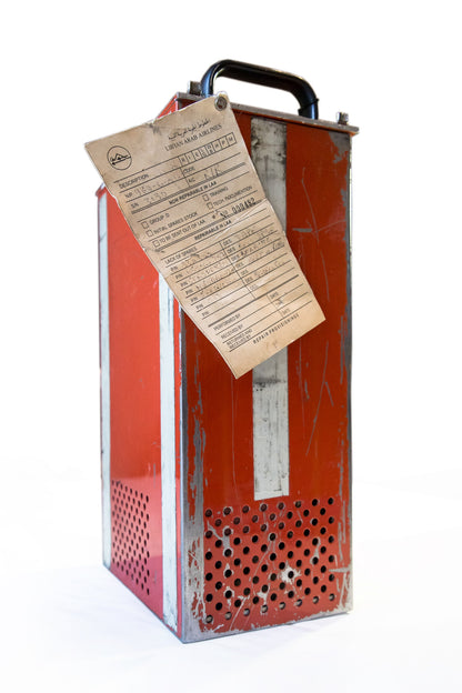 Ensemble de 2 boîtes noires d'un Boeing 727 de Libyan Arab Airlines, période 1970