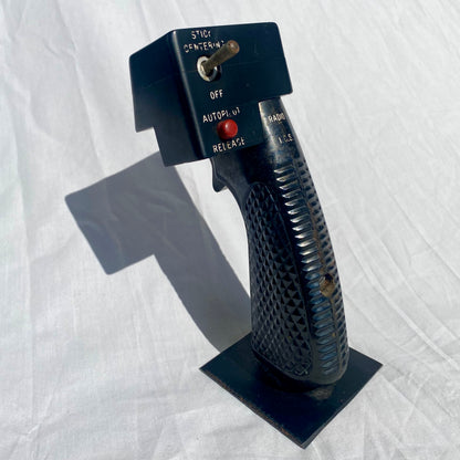 Poignée de commande d'hélicoptère période 1960