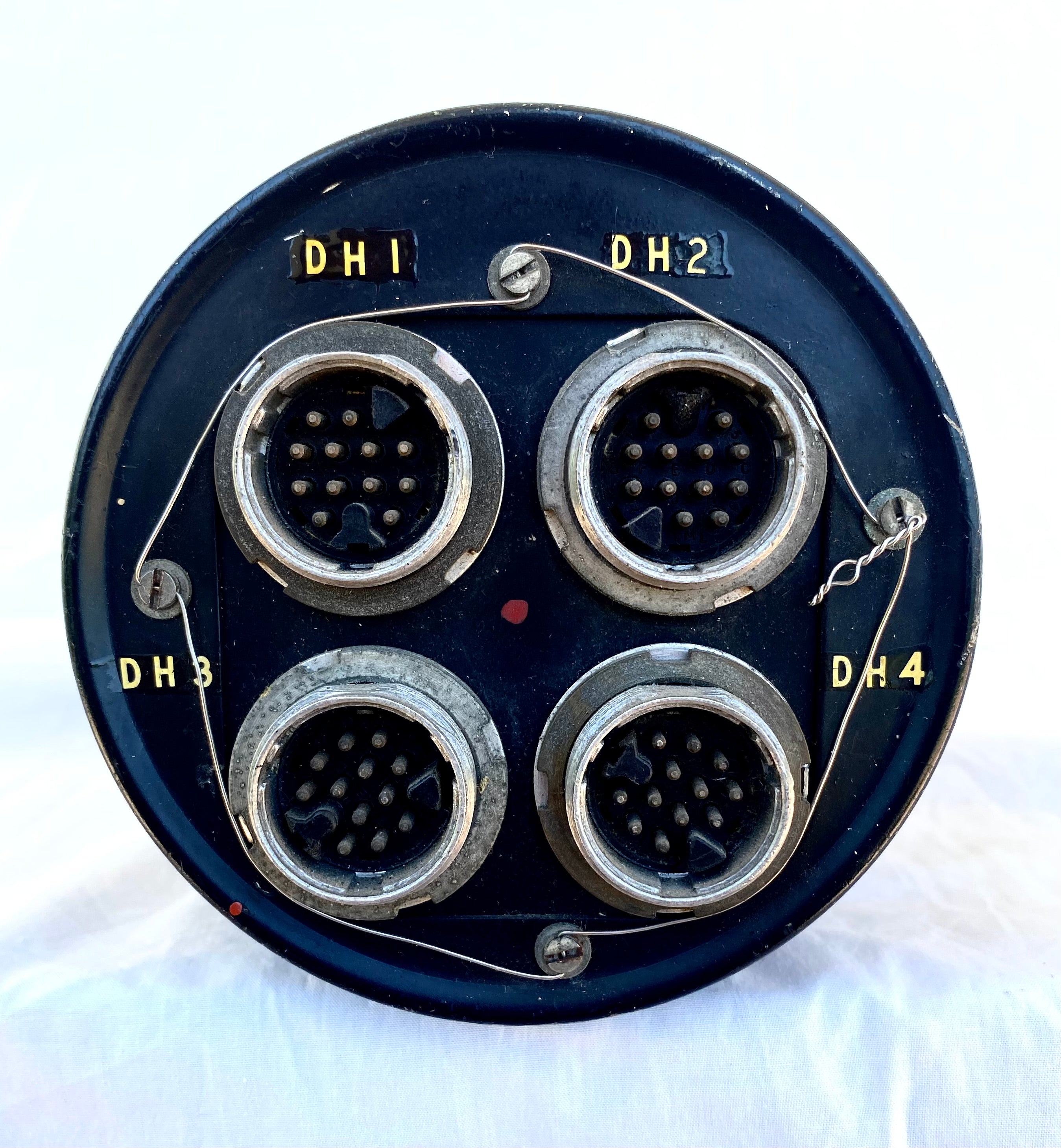 Indicateur de direction et d’horizon Smiths des années 1960, ancien instrument de navigation vintage, affichage en bon état.