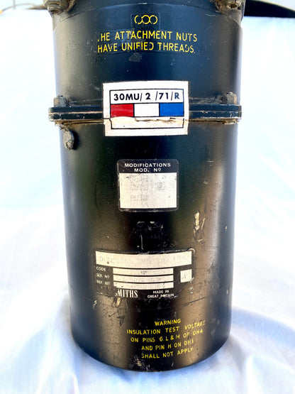 Indicateur de direction et d’horizon Smiths des années 1960, vintage, avec cadran métallique et aiguilles, pour navigation.