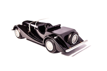 Maquette en bois de la Morgan 4/4 sport, modèle vintage des années 1970, fabriquée par Ma Boutique.