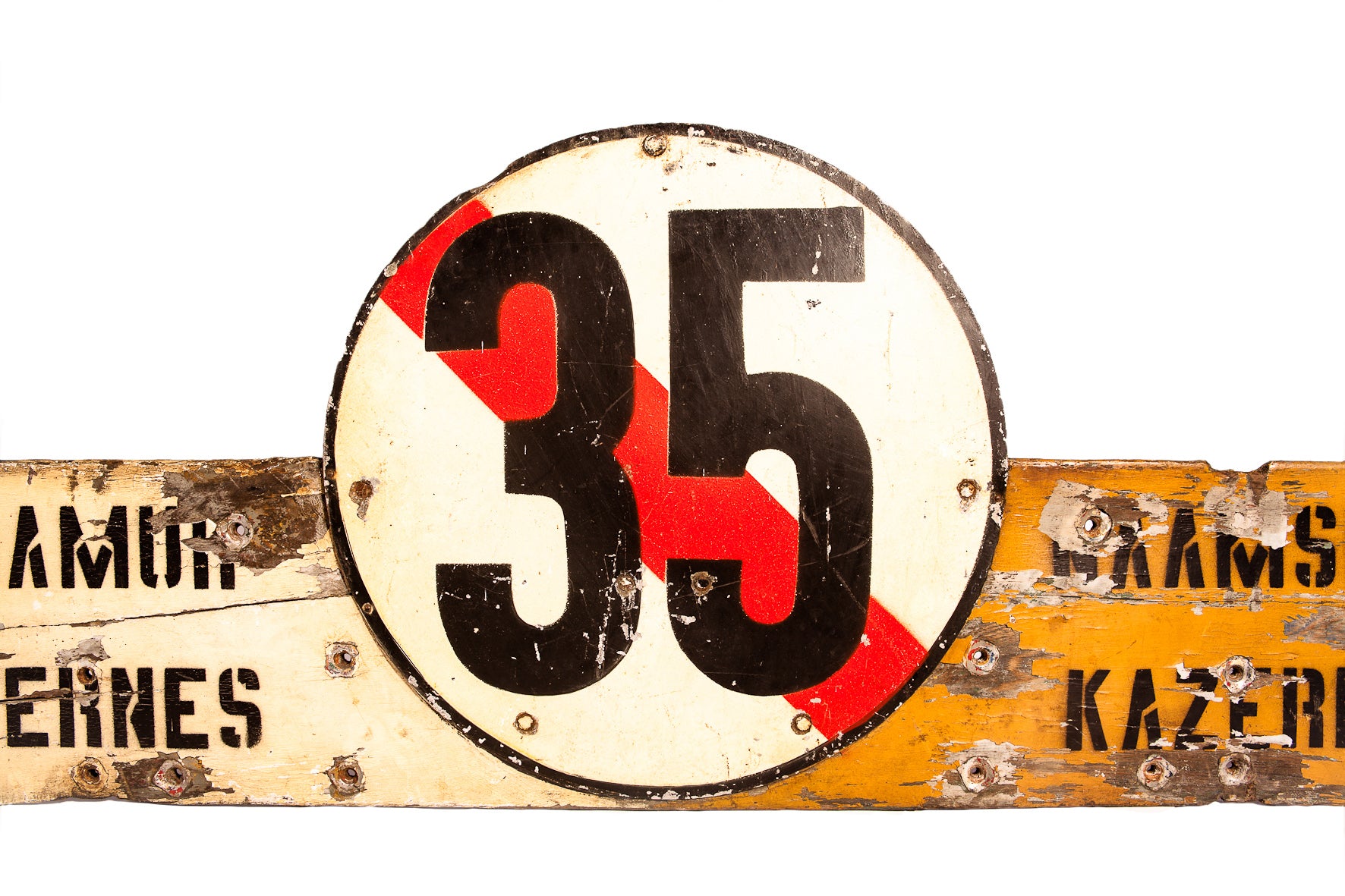 Panneau de tram bruxellois ligne 35, période début du siècle, affichage vintage, dans un cadre en bois.